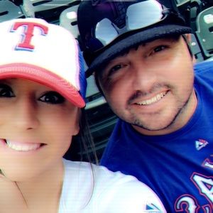 Hello! Welcome to my closet!